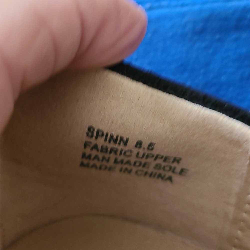 Ladies Shoes - Picture 4 of 4